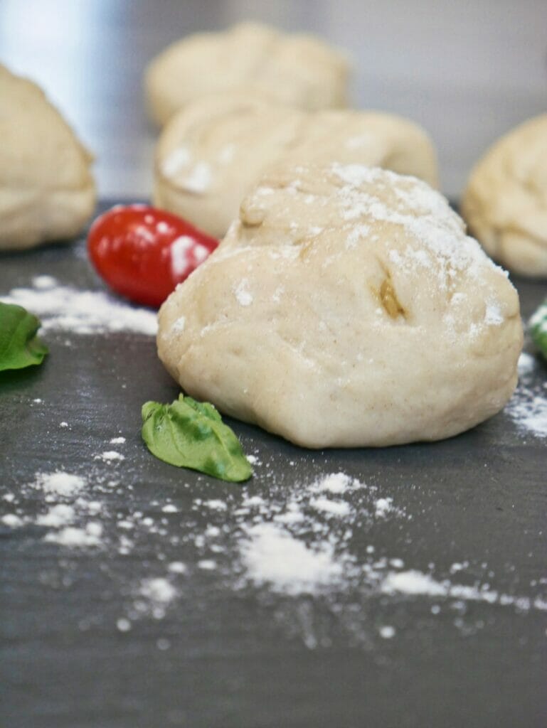 (Easy) Bread Machine Pizza Dough No Fuss Kitchen